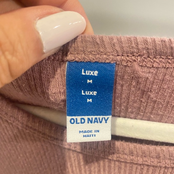 Old Navy Luxe Tank, Size M - Picture 3 of 5